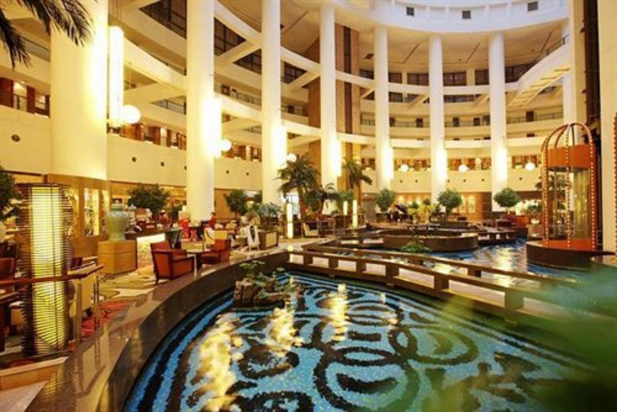 Shan Dong Hotel Jinan Exterior foto