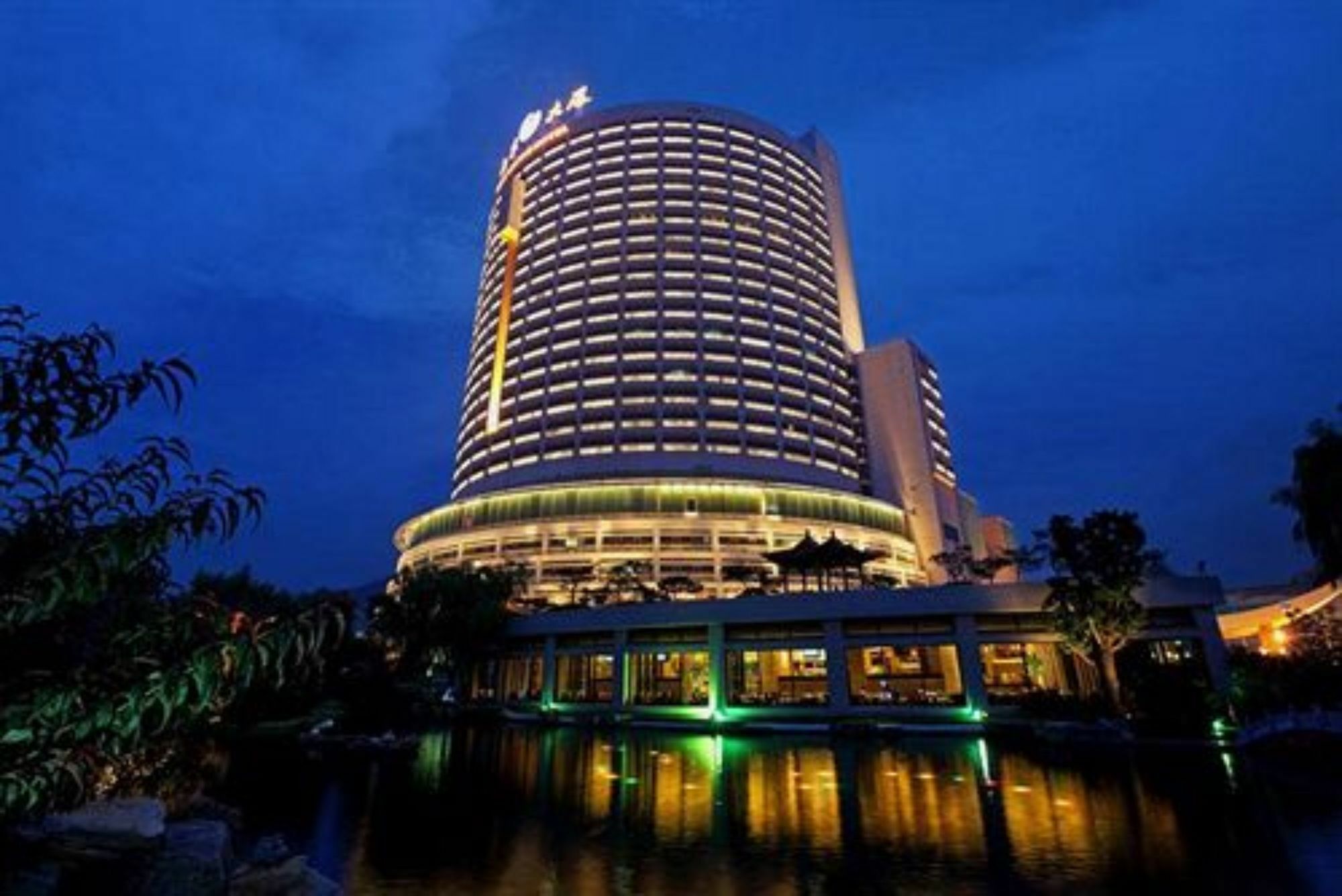 Shan Dong Hotel Jinan Exterior foto